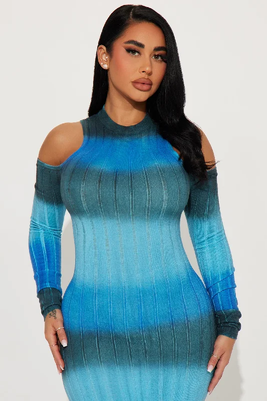 Maddison Sweater Maxi Dress - Blue/combo