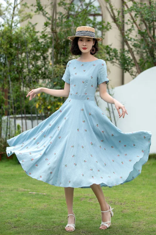 Fit and flare blue embroidered linen dress 5204