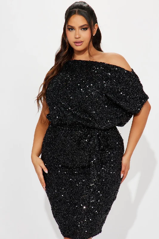 Melissa Sequin Midi Dress - Black