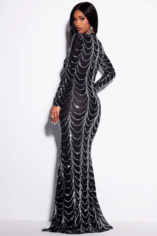 Party Moves Sequin Maxi Dress - Black