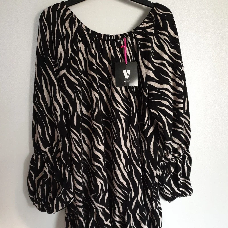 Womens Zebra Print Dress Black UK 12 *** V551