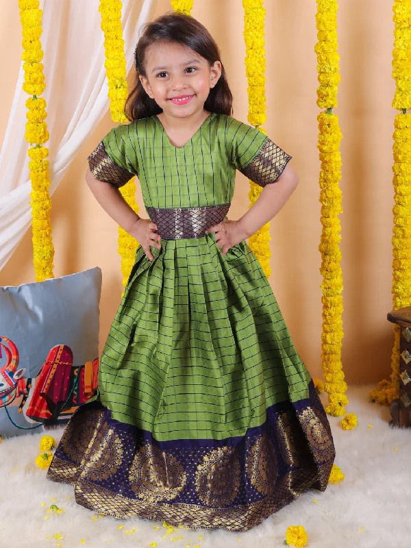 Girls Wedding  Party Dresses  Gown - Green