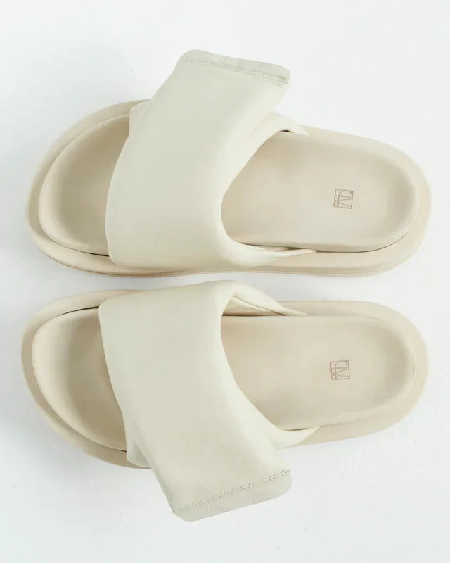 Camilla And Marc Alya Sandal - Cream