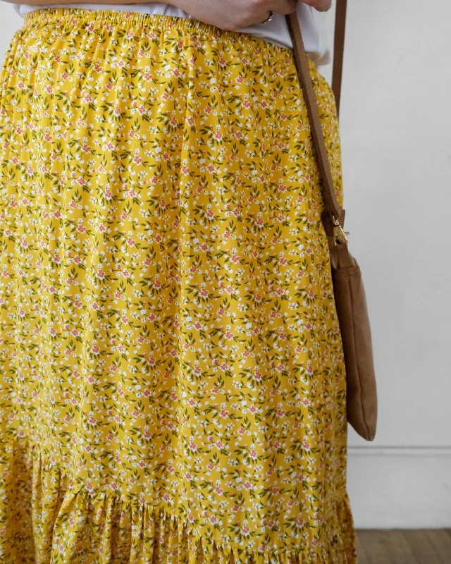 PARIS woven skirt in Mustard