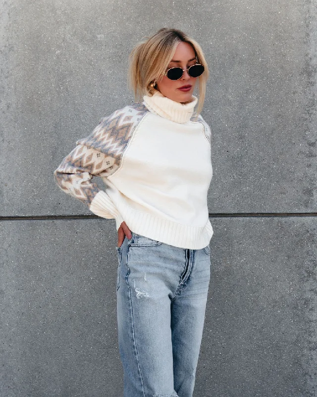 Color Block Sleeve Turtleneck Sweater - Cream