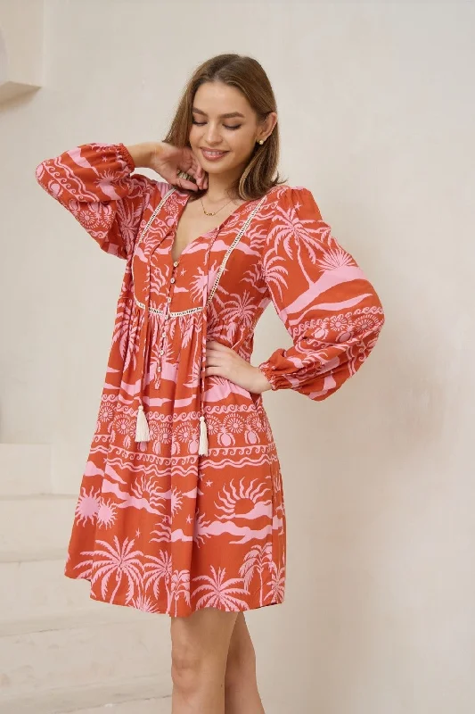 Red pink seaside pattern dress