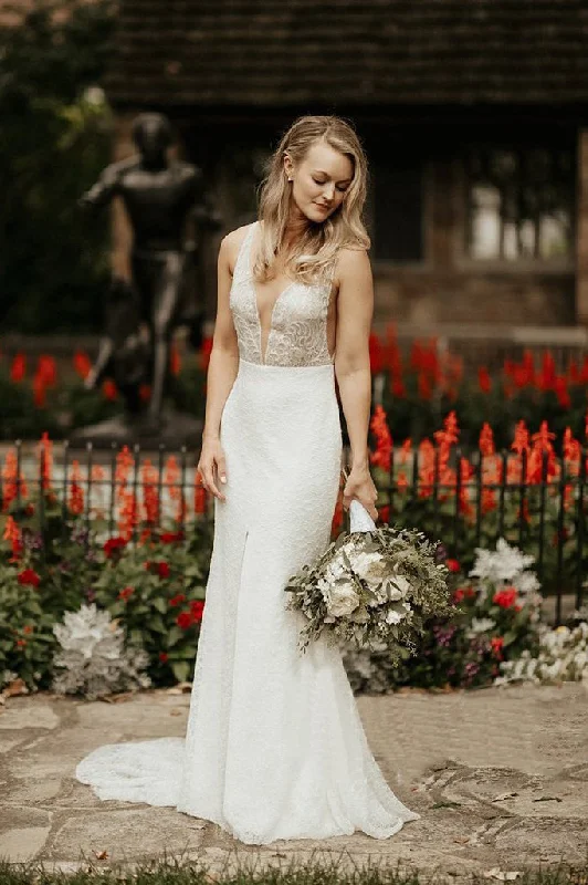 Sequins Lace Mermaid Bridal Gown With Deep V-Neck Front Slit Elegant Wedding Dress OKU74